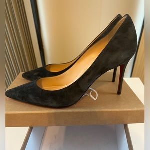 Christian Louboutin Décolleté 554 85 Veau Velors 39.5